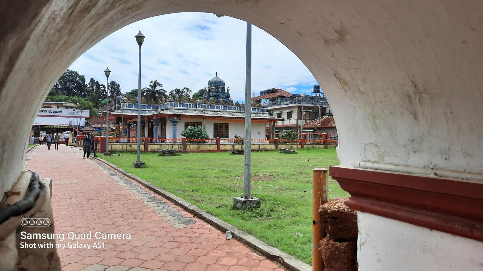 Varam Homestay Madikeri Kültér fotó